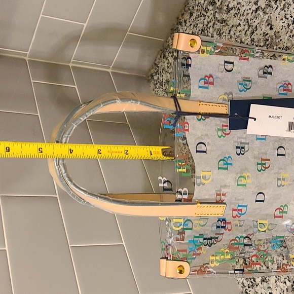 Dooney & Bourke - It Lunch Bag - Picture 7 of 8